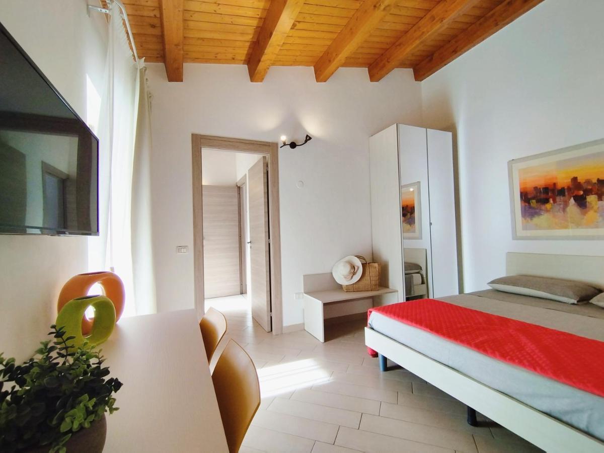 Alcamo Rooms Con Garage Privato Exterior foto