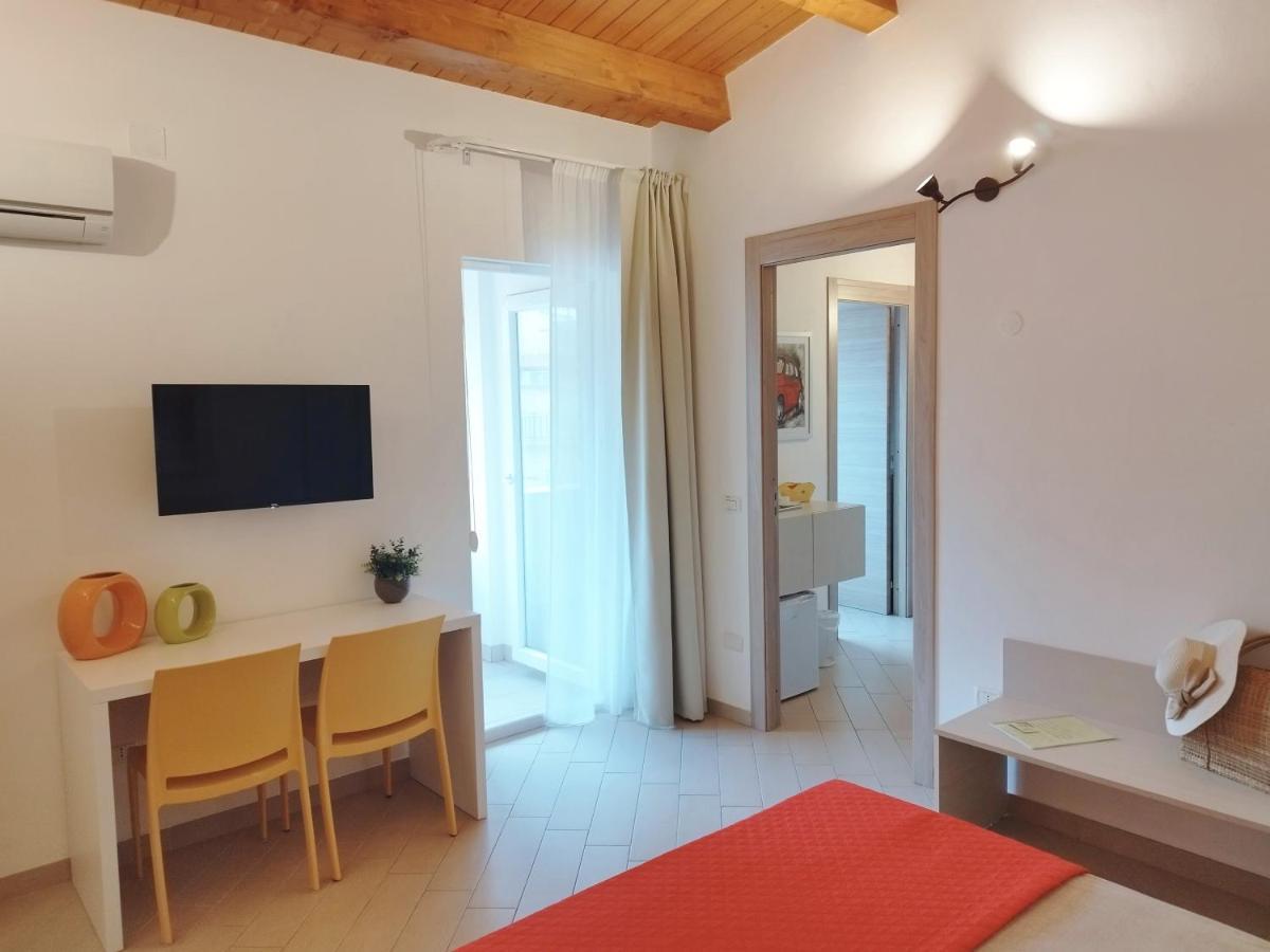 Alcamo Rooms Con Garage Privato Exterior foto